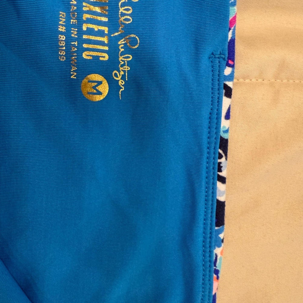 Lilly Pulitzer Luxletic Blue Pink Turtle and Multicolor